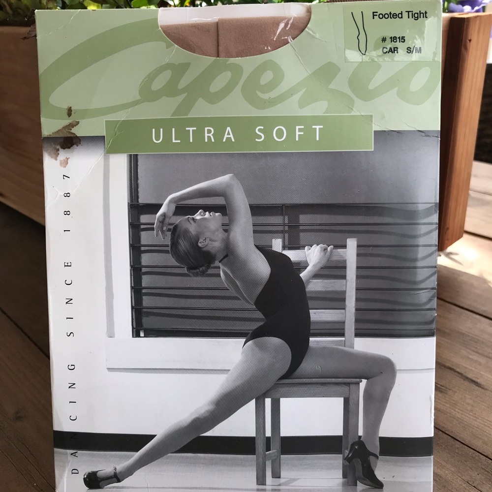 Capezio Ultra Soft Footed Dance Tights, S/M